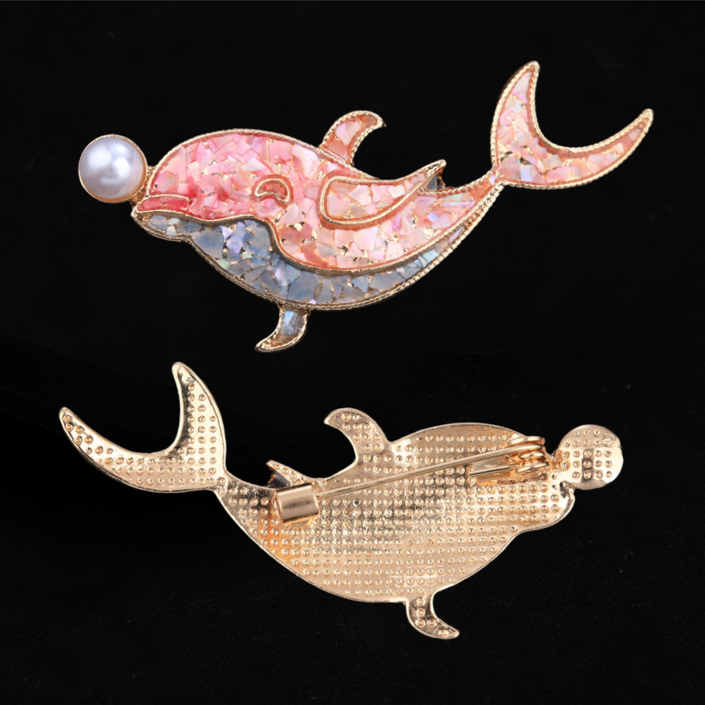 Front and back of mother of pearl,nacre shell brooch＆dolphin brooch with pink tone
