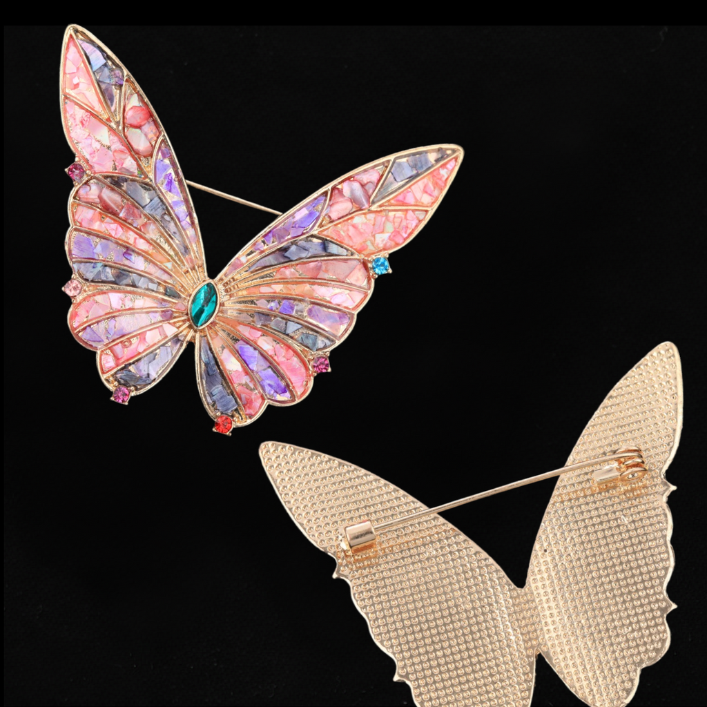 Front and back of mother of pearl,nacre shell brooch＆Butterfly brooch with pink-purple wings on black