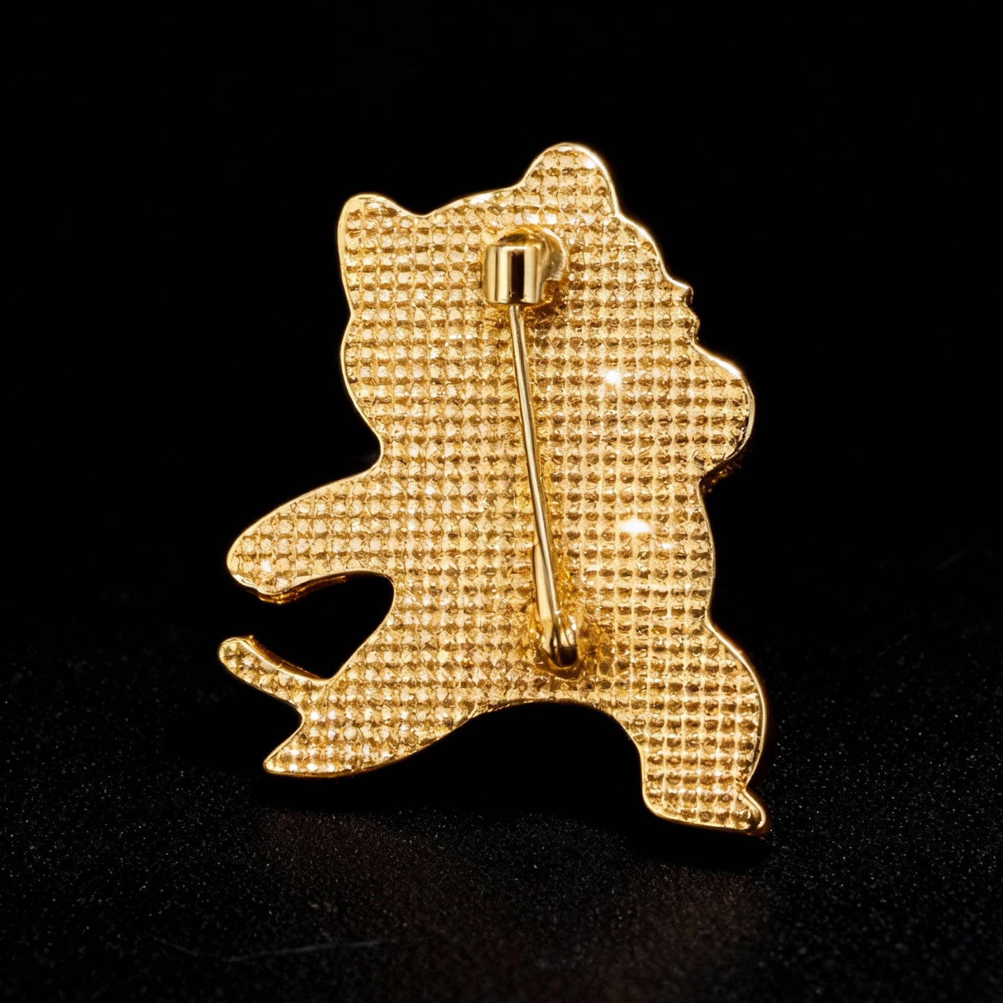 Back of Mother of Pearl Dancing Cat Brooch 