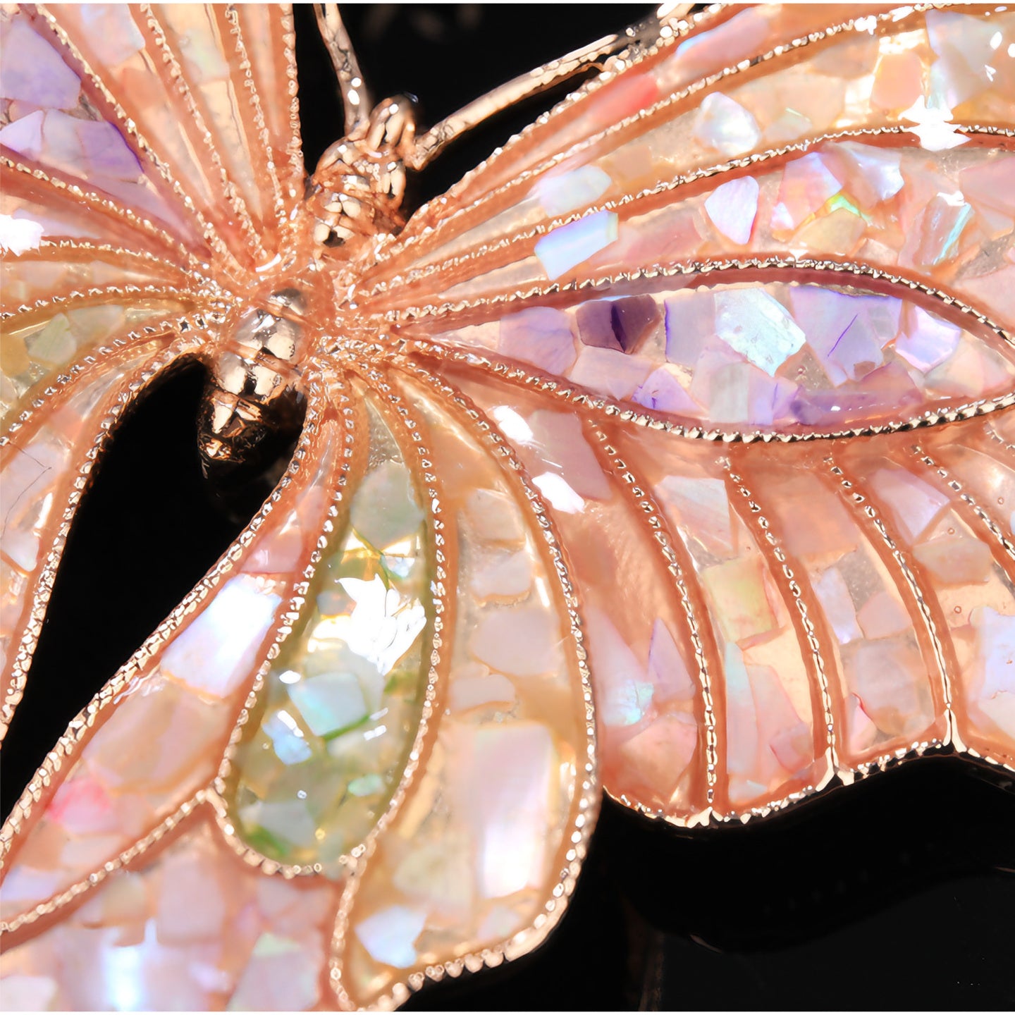 Rose gold alloy frame with mother of pearl,nacre shell brooch＆Butterfly brooch with pink wings