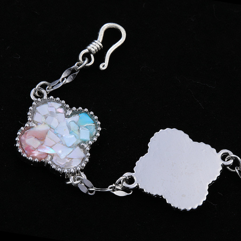 Pink-blue mother of pearl fragments in clover bracelet charm 